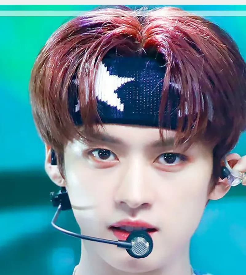 2023 Korean Wave New FELIX Lee Know Same Black and White Pentagram Hair Band Outdoor Sports Accessories Fans Gift - image 3