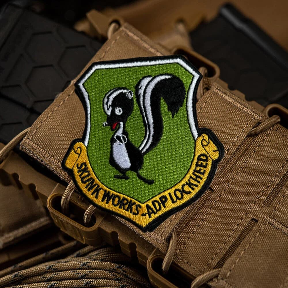 LOCKHEED-MARTIN SKUNK WORKS Embroidery Tactical Patch Funny Hook&Loop Armband Military Morale Badge Clothing Backpack Stickers - image 3